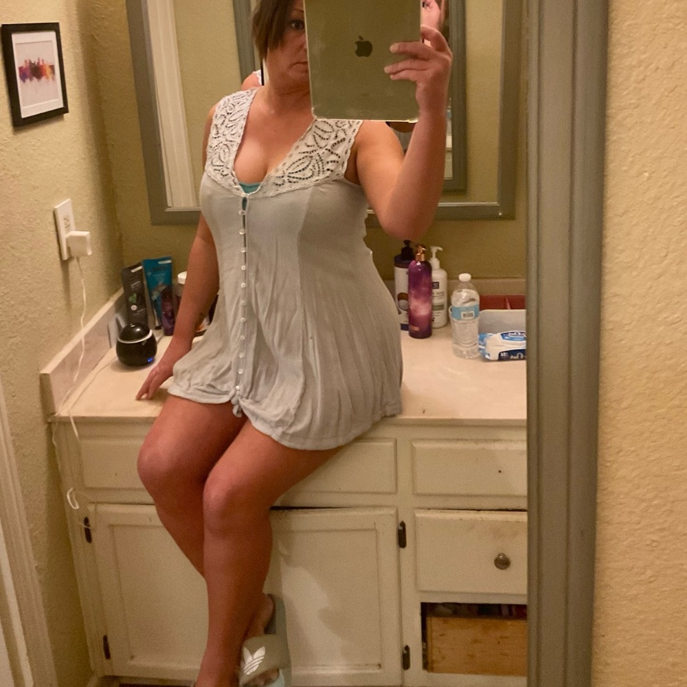 NEW LISTING ‼️FREE PEOPLE Tunic